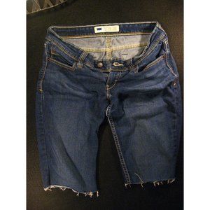 LEVIS Womans Demi Curve CUTOFF JEAN SHORTS W 29 MEASURED LOW RISE Daisy Dukes Be